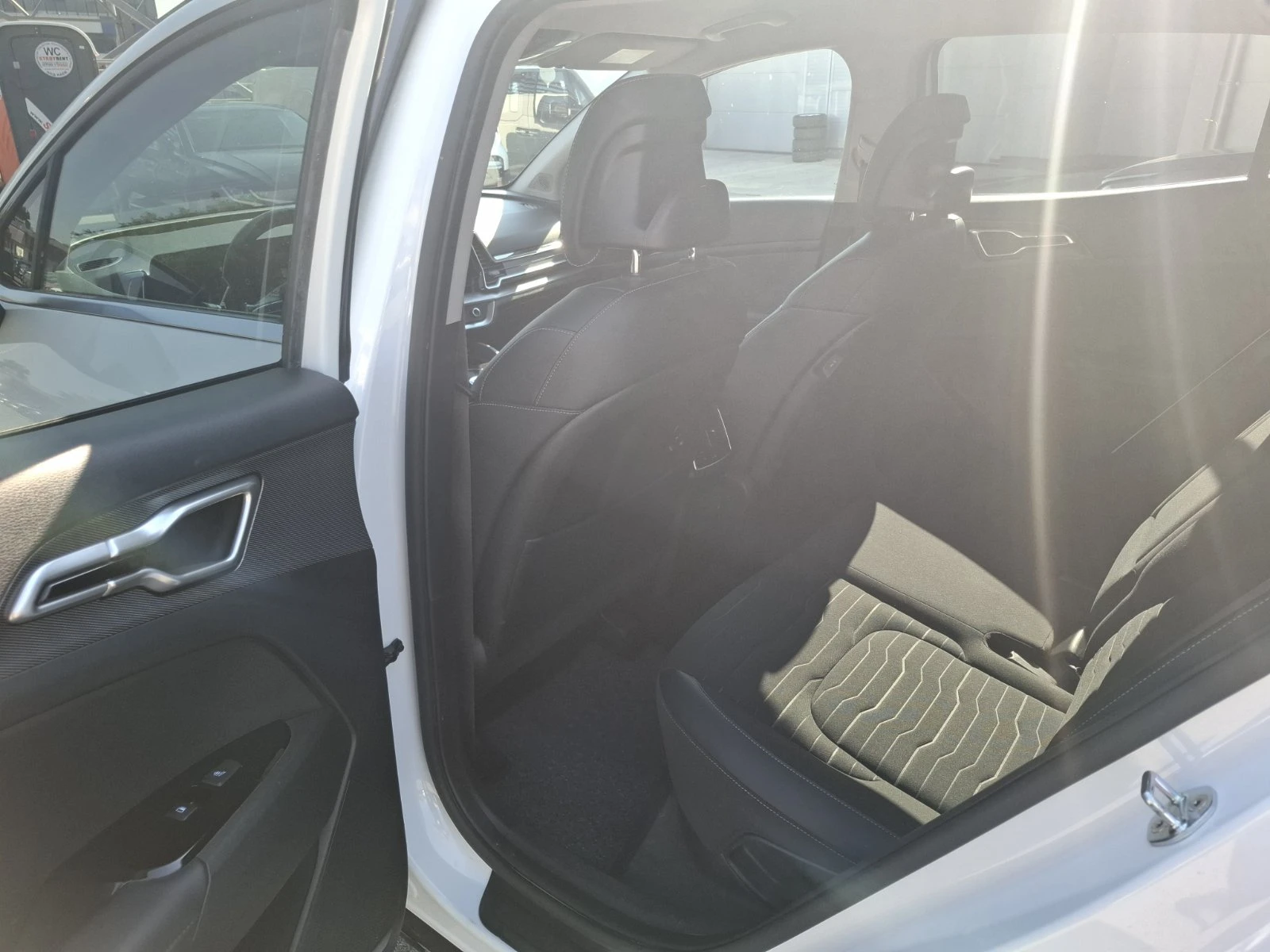 Kia Sportage 1.6 crdi 4x4, снимка 7 - Автомобили и джипове - 55217511