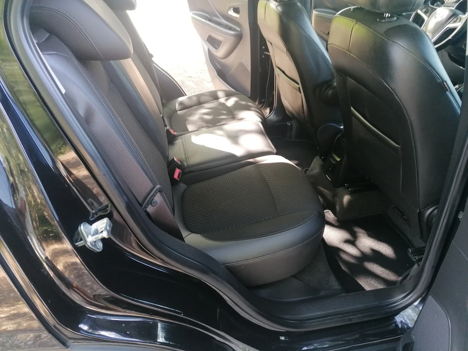 Opel Mokka 1.6  115kc 87000km | Mobile.bg � ����������� 12