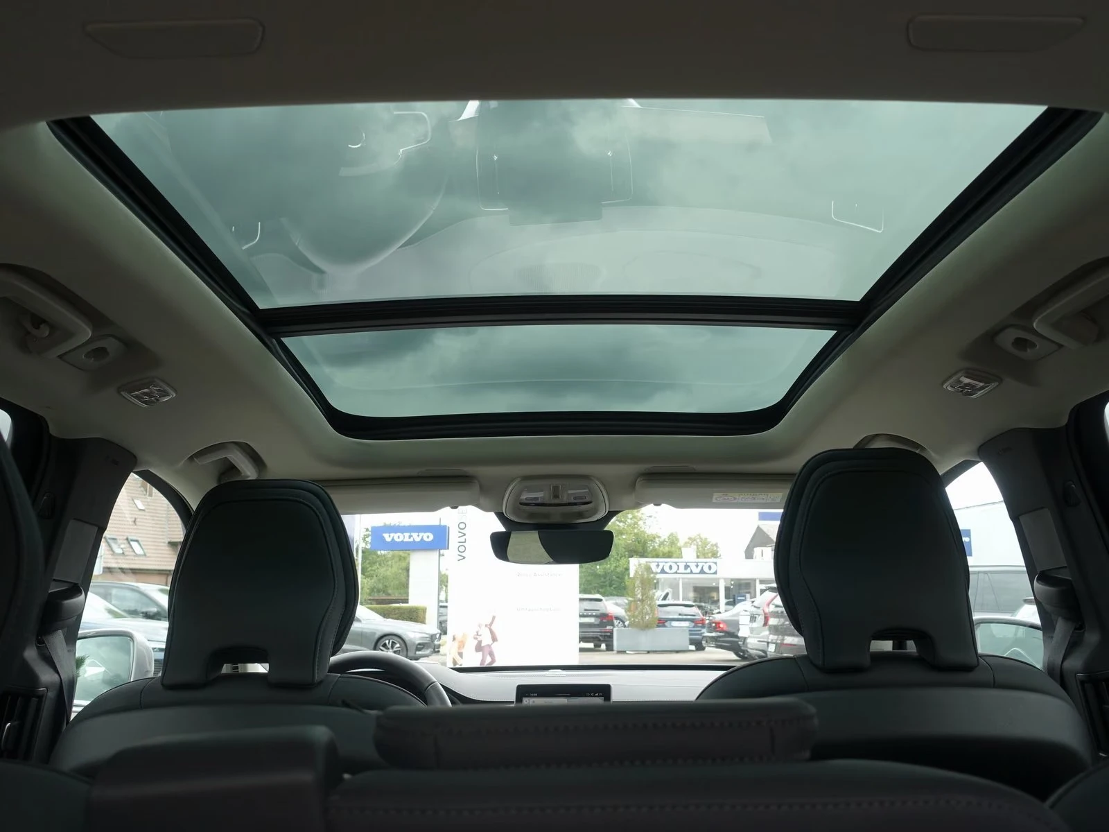 Volvo Xc90 Plus T8 AWD 7seats, снимка 15 - Автомобили и джипове - 55844292