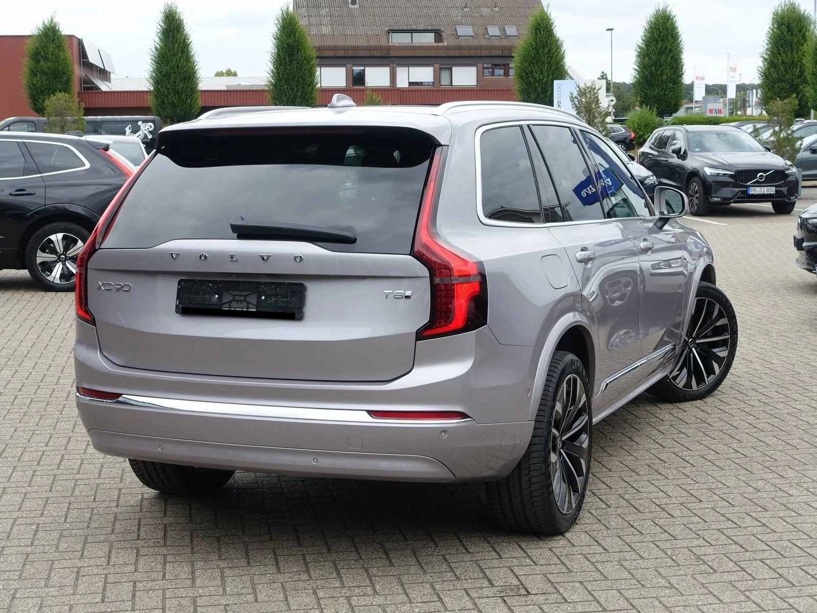 Volvo Xc90 Plus T8 AWD 7seats, снимка 2 - Автомобили и джипове - 55844292