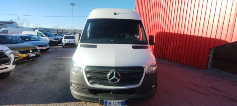 Mercedes-Benz Sprinter 319 2019 Година , снимка 1 - Бусове и автобуси - 48965812