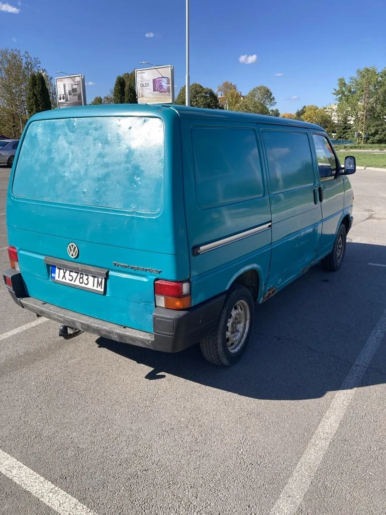 VW Transporter T 4, снимка 5 - Бусове и автобуси - 47535843