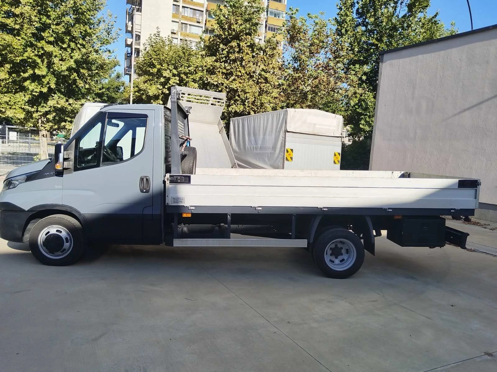Iveco 35c17 3.0HPi kлима швейцарски, снимка 5 - Бусове и автобуси - 55961503
