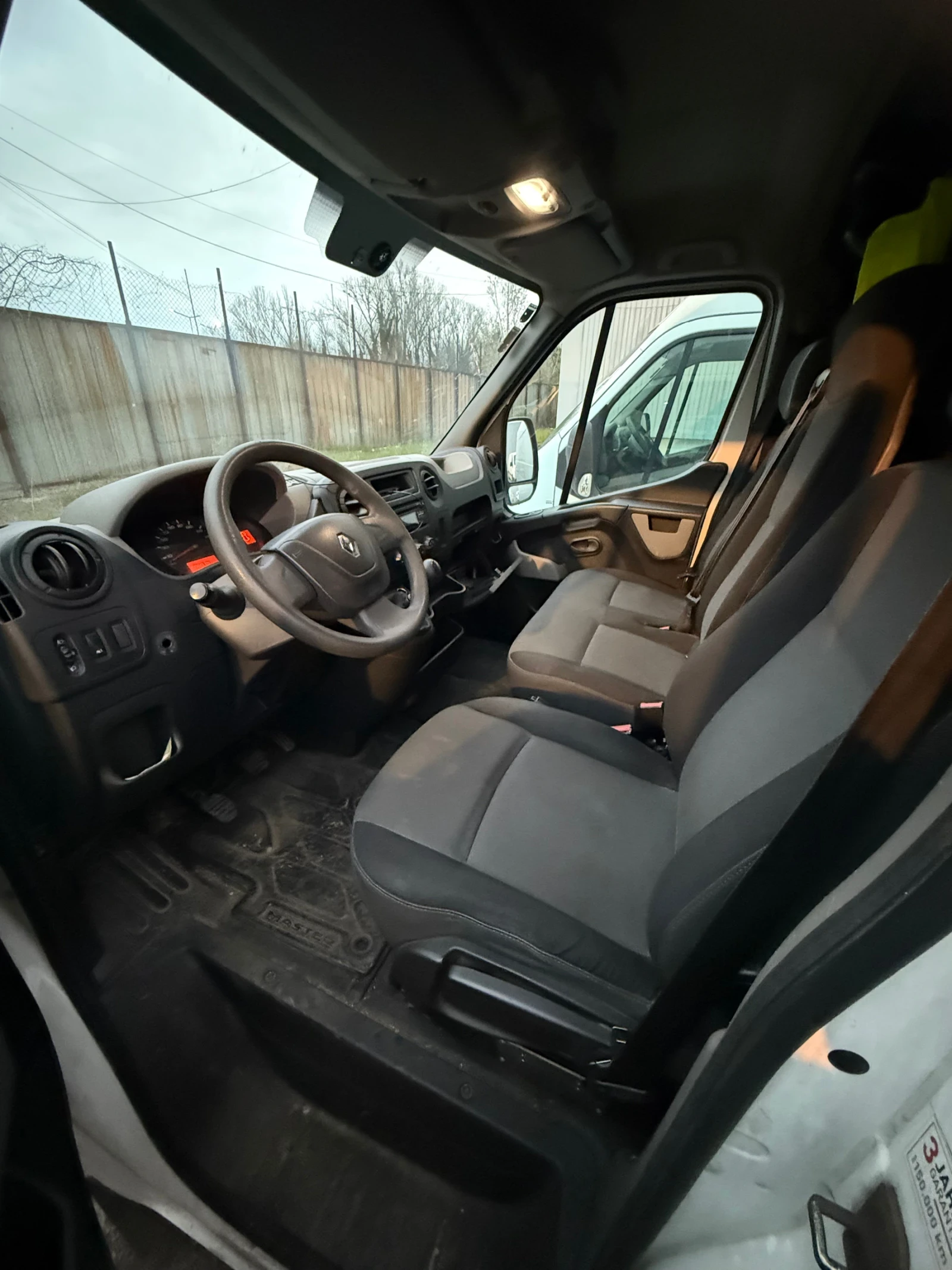 Renault Master 2, 3 дизел 131к.с, снимка 6 - Бусове и автобуси - 56549007
