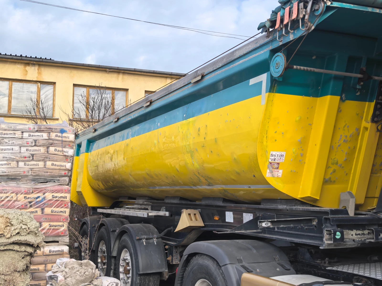 ����������� Schwarzmuller | Mobile.bg � ����������� 4