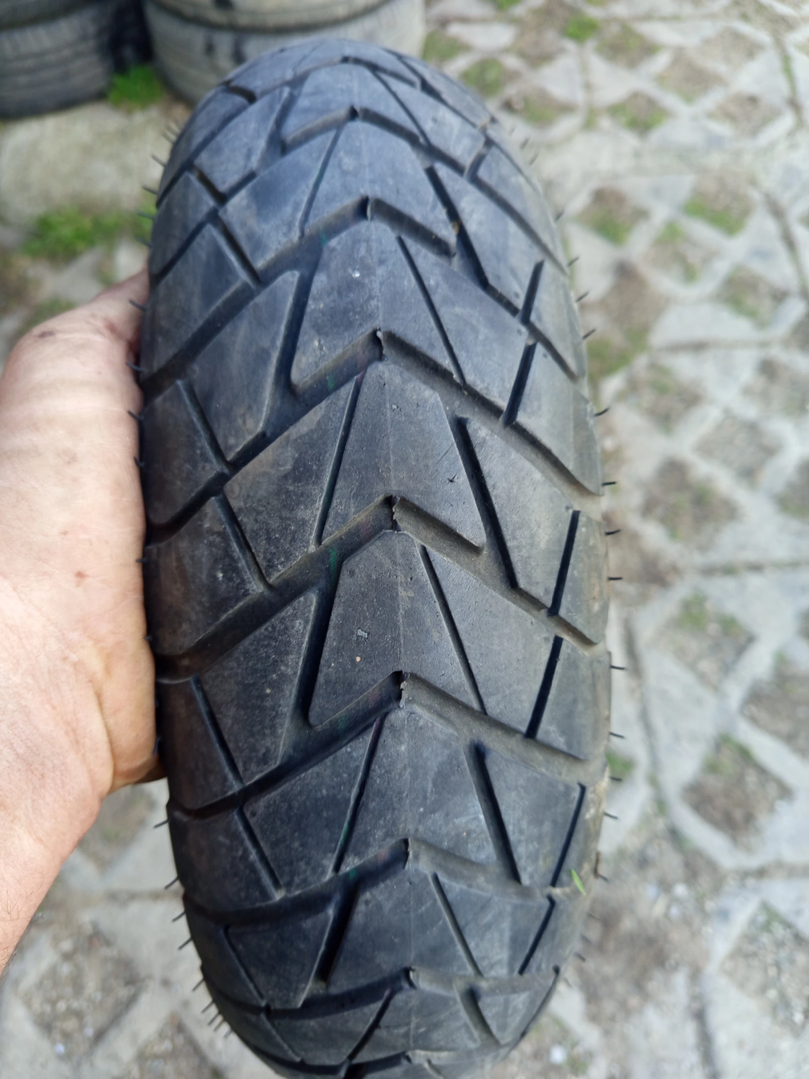 ���� 120/70 12 - | Mobile.bg � ����������� 1