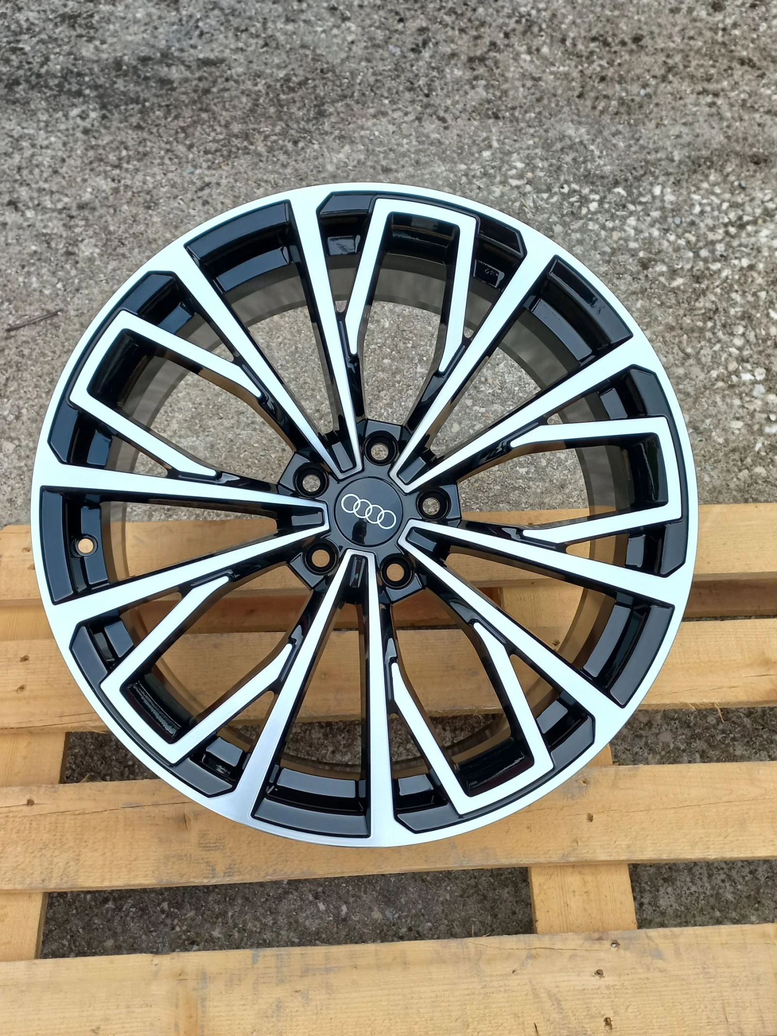 ������ �� Audi | Mobile.bg � ����������� 1