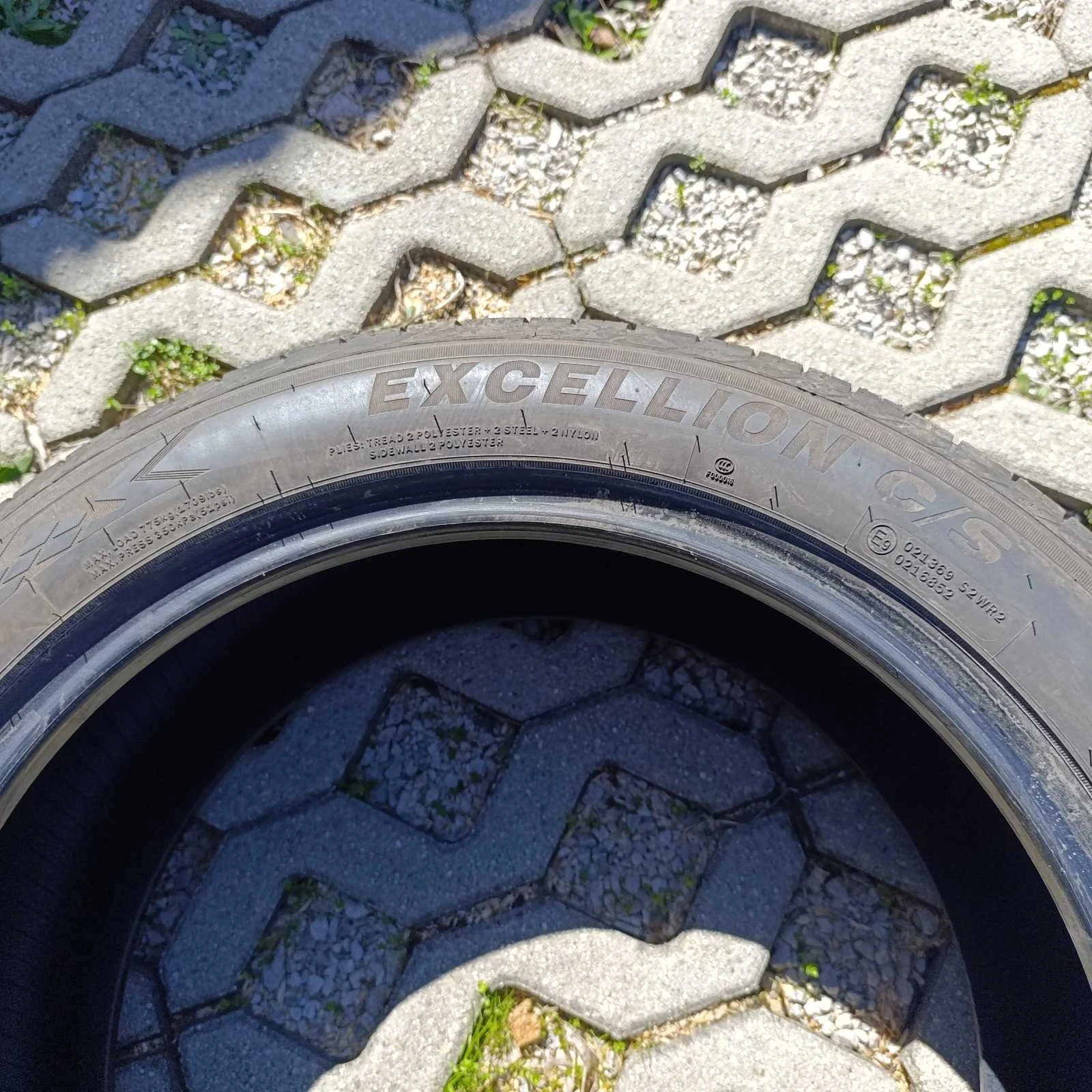 Гуми Летни 235/50R19, снимка 5 - Гуми и джанти - 54320215