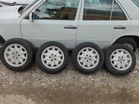 Mercedes-Benz 124 250D, снимка 13