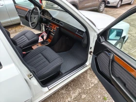 Mercedes-Benz 124 250D, снимка 9