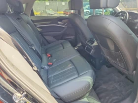 Audi E-Tron Sportback Premium, снимка 11