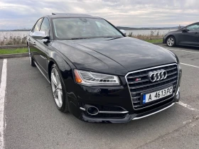 ������ Audi S8