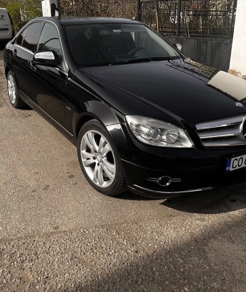 Mercedes-Benz C 220, снимка 6 - Автомобили и джипове - 47154460