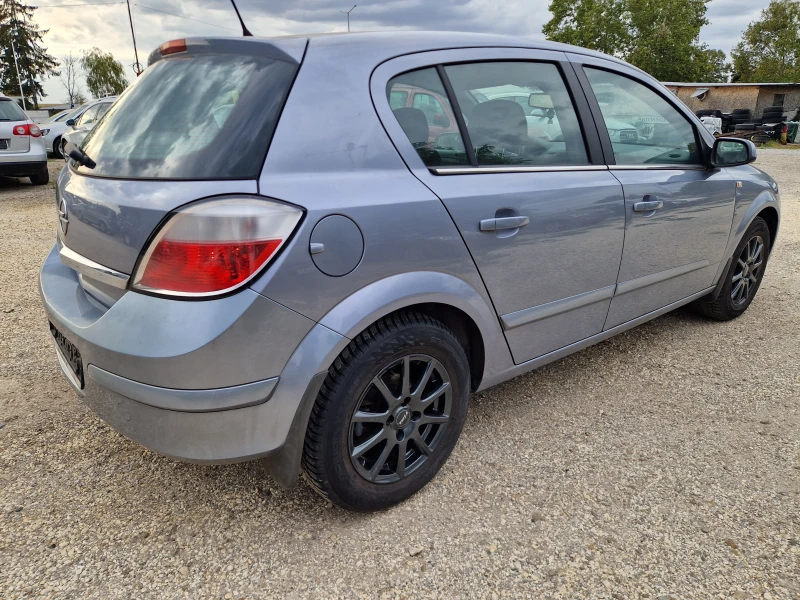 Opel Astra 1.4i/ПЕРФЕКТЕН, снимка 5 - Автомобили и джипове - 47194885