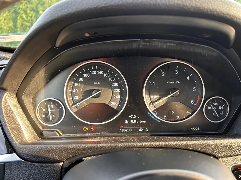 BMW 320 FACELIFT-LED-HARMAN KARDON-NAV, снимка 17 - Автомобили и джипове - 48106118