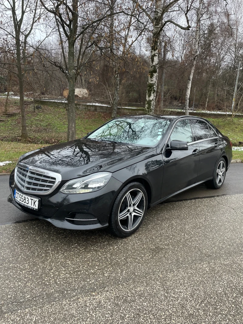 Mercedes-Benz E 200 Bluetec FACELIFT, снимка 3 - Автомобили и джипове - 48474379