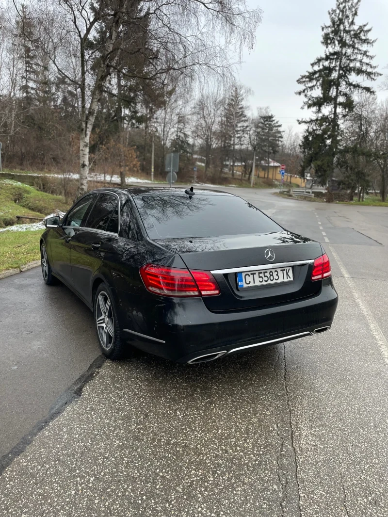 Mercedes-Benz E 200 Bluetec FACELIFT, снимка 6 - Автомобили и джипове - 48474379