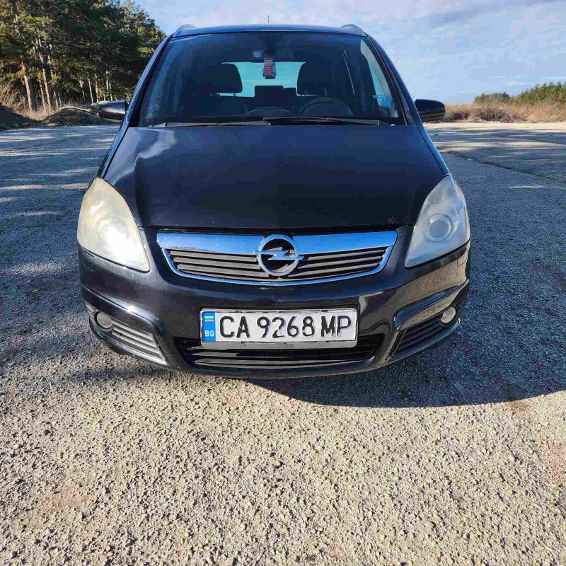 Opel Zafira 7 местна, снимка 3 - Автомобили и джипове - 48868279