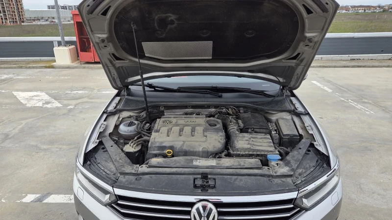 VW Passat B8 TDI 190кс, Highline, снимка 7 - Автомобили и джипове - 49918503