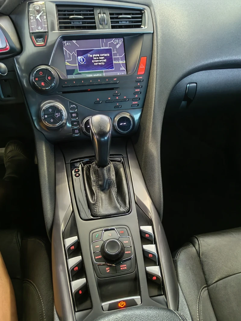 Citroen DS5, снимка 14 - Автомобили и джипове - 51597000