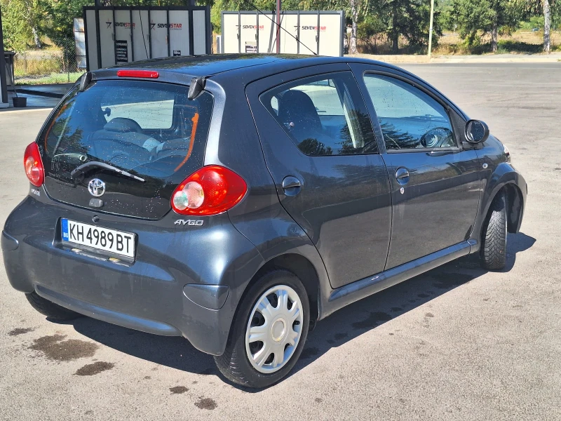 Toyota Aygo, снимка 4 - Автомобили и джипове - 51625660