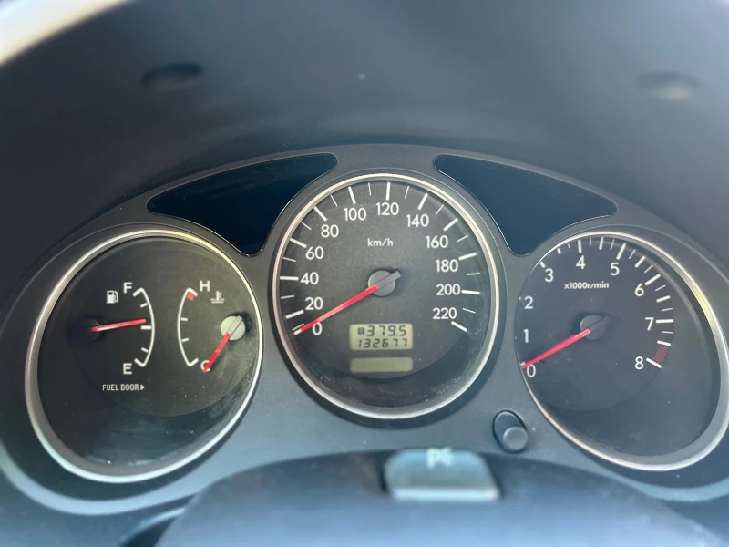 Subaru Forester 2.0 i Газ, снимка 10 - Автомобили и джипове - 51893326