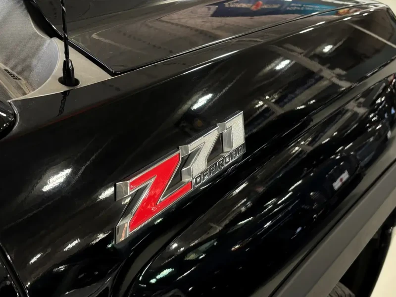 Chevrolet Silverado 1LT* Z71OFF-ROAD* 4X4* CREW* V8* BOSE* APPLE CARPL, снимка 16 - Автомобили и джипове - 52449930