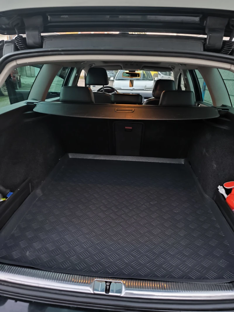 VW Passat B6 2.0 TDI 170к-Перфектен !, снимка 7 - Автомобили и джипове - 52708805