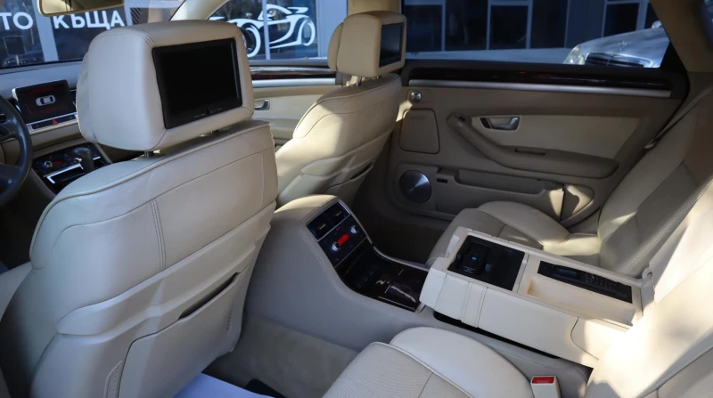 Audi A8 6.0W12/RSE/Bang&Olufsen/Керамика/Обдухване/Quattro, снимка 12 - Автомобили и джипове - 52873653