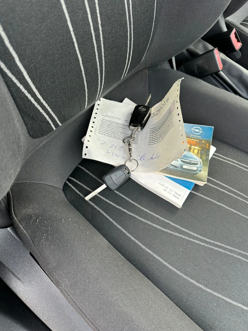 Opel Corsa 1.2 I АCTIVE АВТОМАТИК, снимка 14 - Автомобили и джипове - 52906014