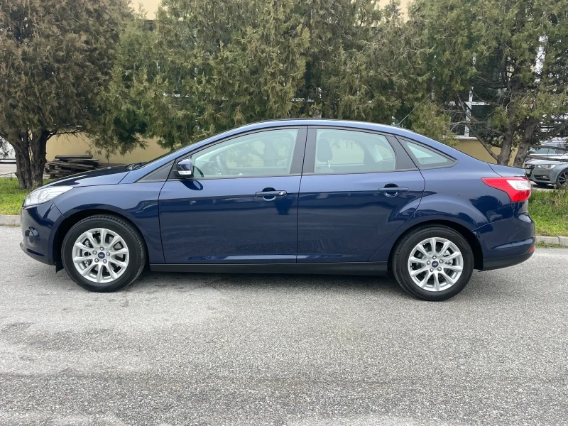 Ford Focus 1.6i 125к.с. GHIA ГЕРМАНИЯ, снимка 2 - Автомобили и джипове - 53208166