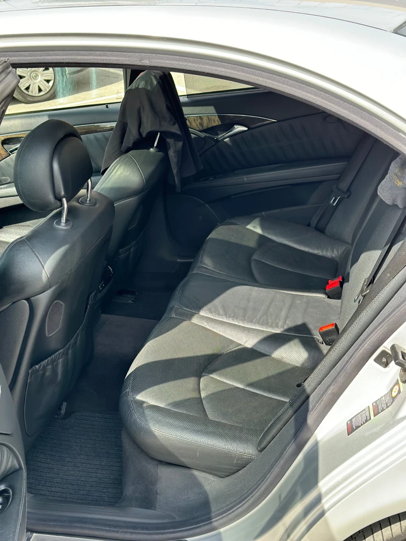 Mercedes-Benz E 500, снимка 12 - Автомобили и джипове - 53403011
