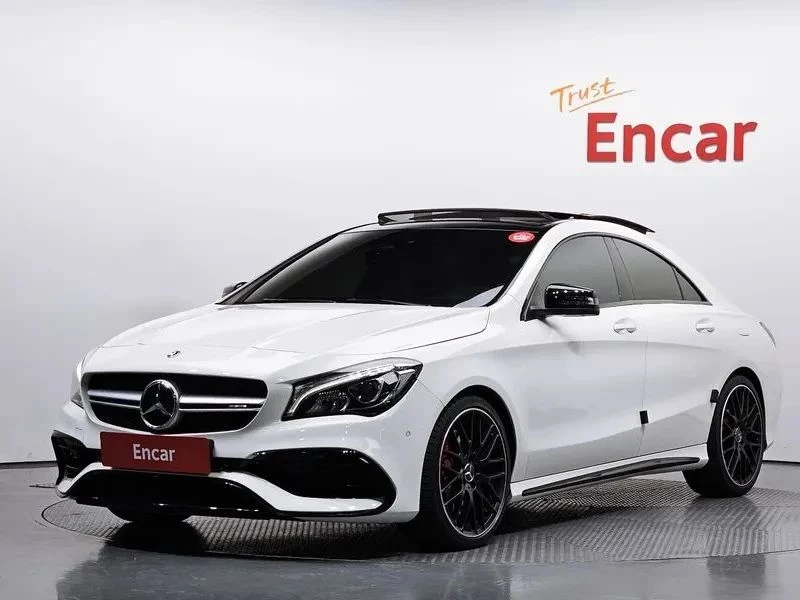 Mercedes-Benz CLA 45 AMG
