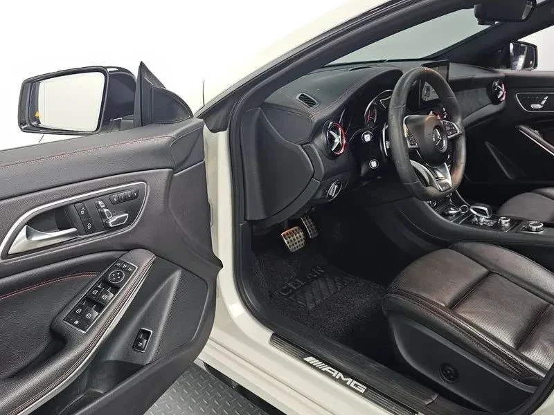 Mercedes-Benz CLA 45 AMG, снимка 10 - Автомобили и джипове - 56690456