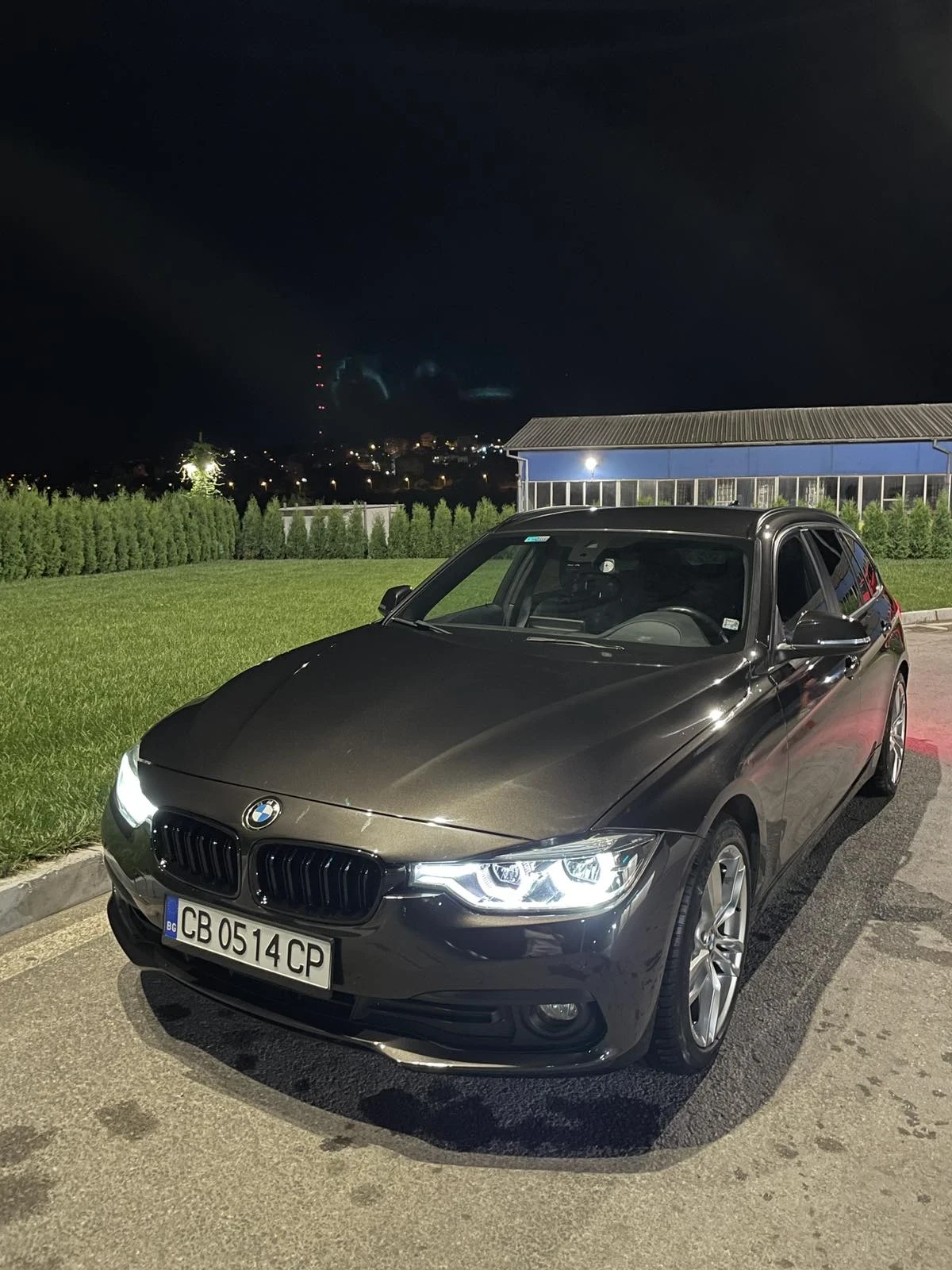 BMW 320 FACELIFT-LED-HARMAN KARDON-NAV, снимка 1