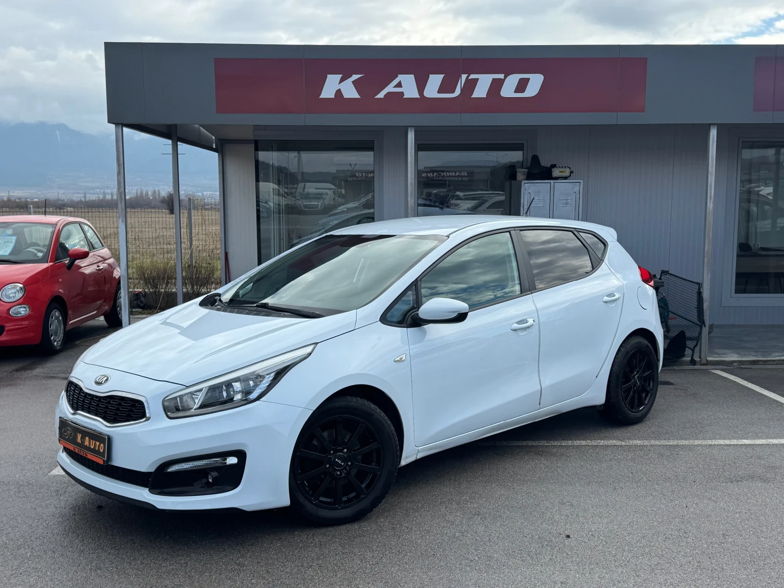 Kia Ceed 1.6 CRDi / 6 ск / Euro 6B, снимка 1