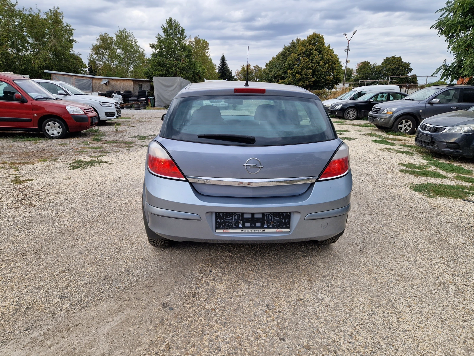 Opel Astra 1.4i/ПЕРФЕКТЕН - изображение 6