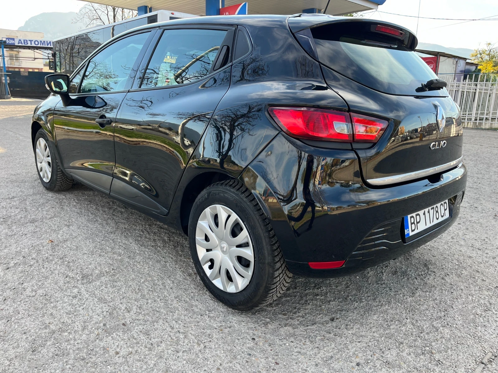 Renault Clio 1.2 EURO-6 - изображение 4