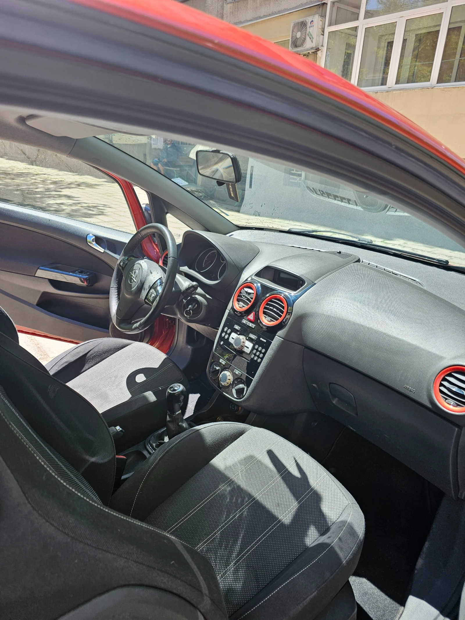 Opel Corsa  - изображение 9