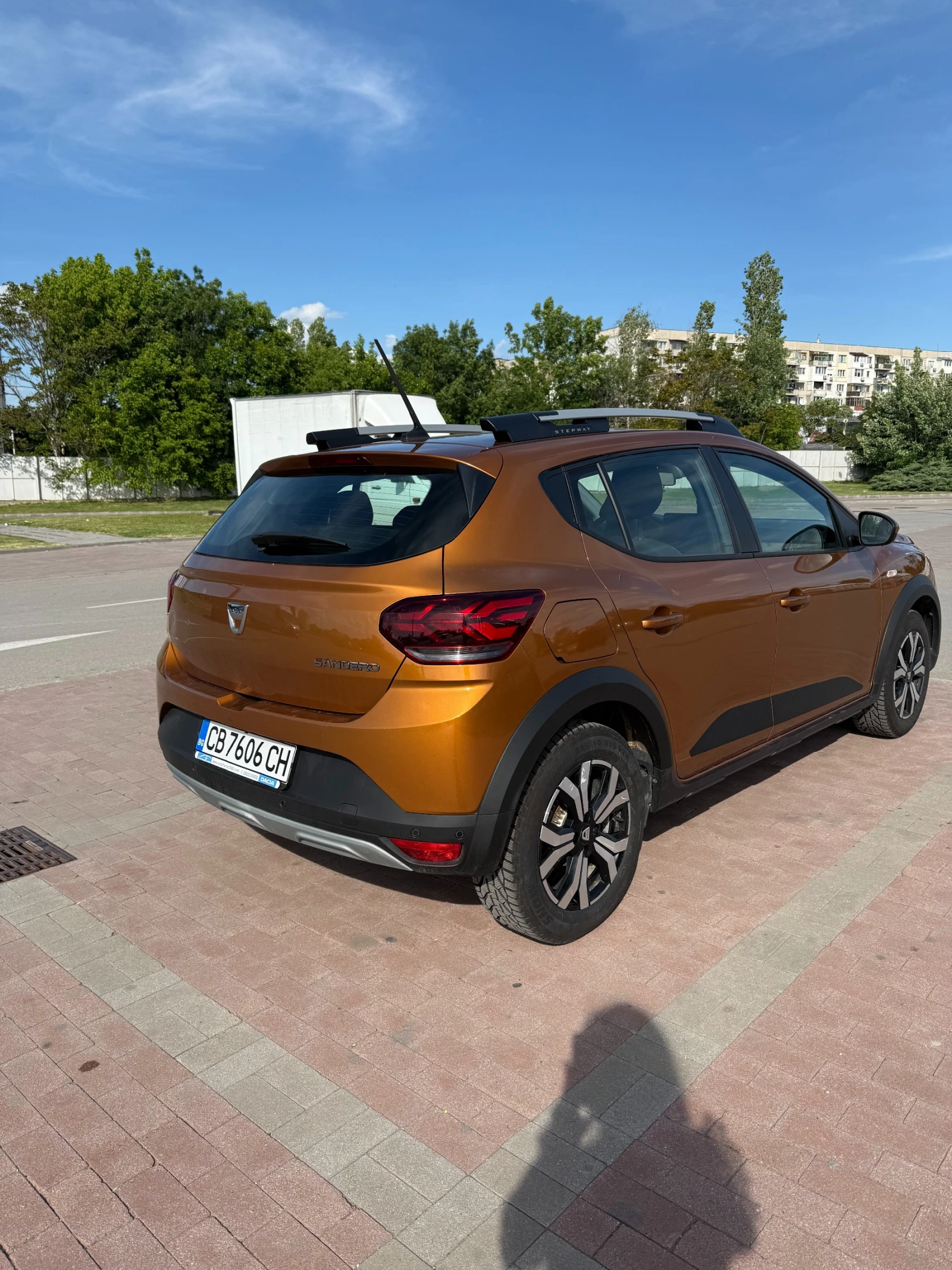 Dacia Sandero  - изображение 7