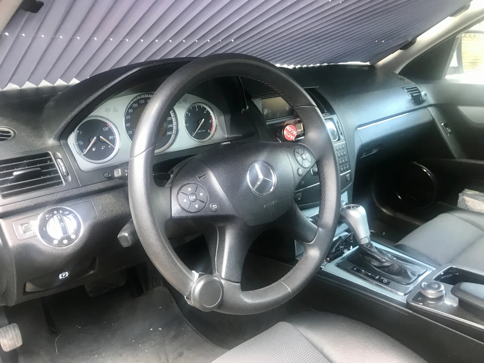 Mercedes-Benz C 220  - изображение 9