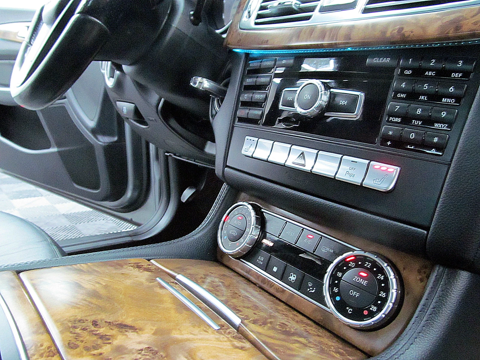 Mercedes-Benz CLS 350 /    | Mobile.bg   15