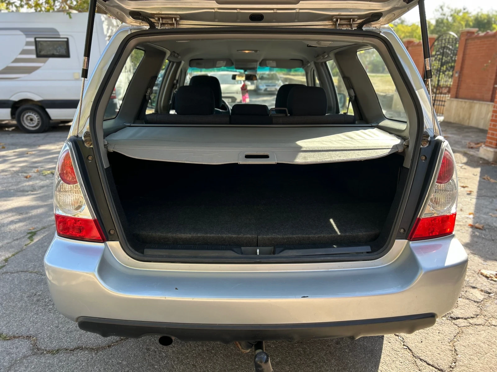 Subaru Forester 2.0 i  | Mobile.bg   11