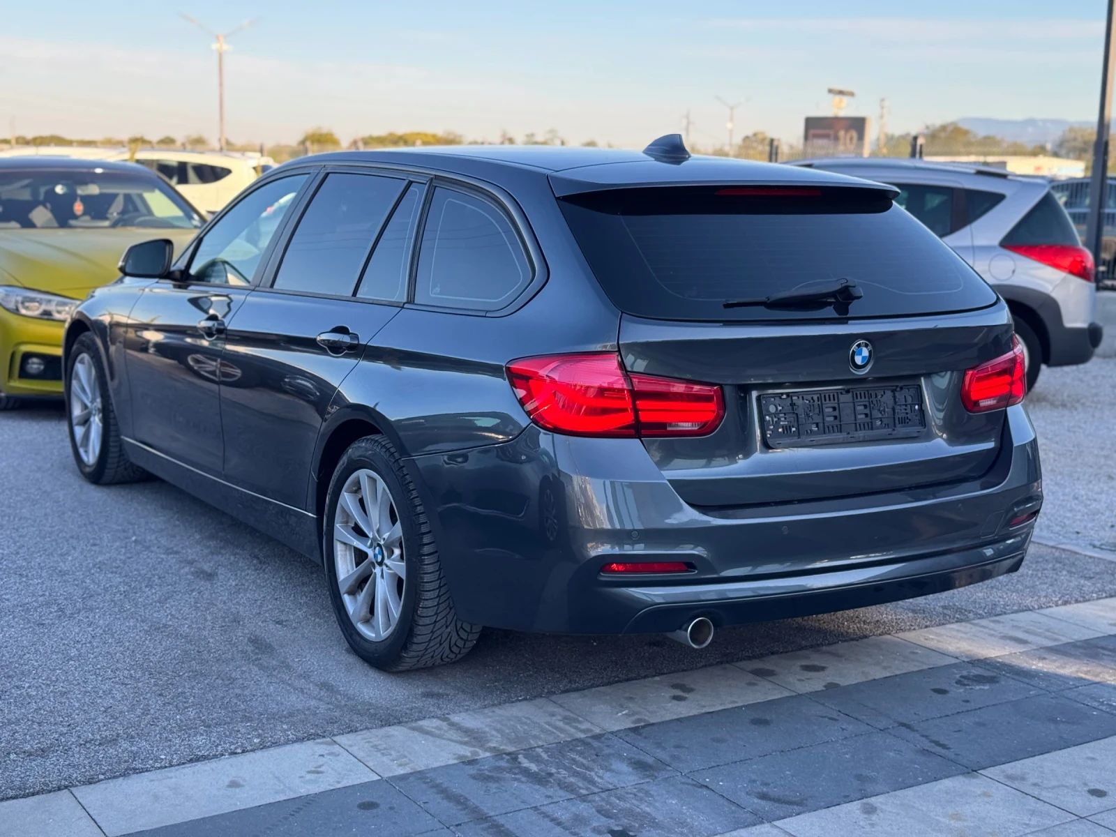 BMW 316  * sport pack* 2017 facelift  - изображение 4