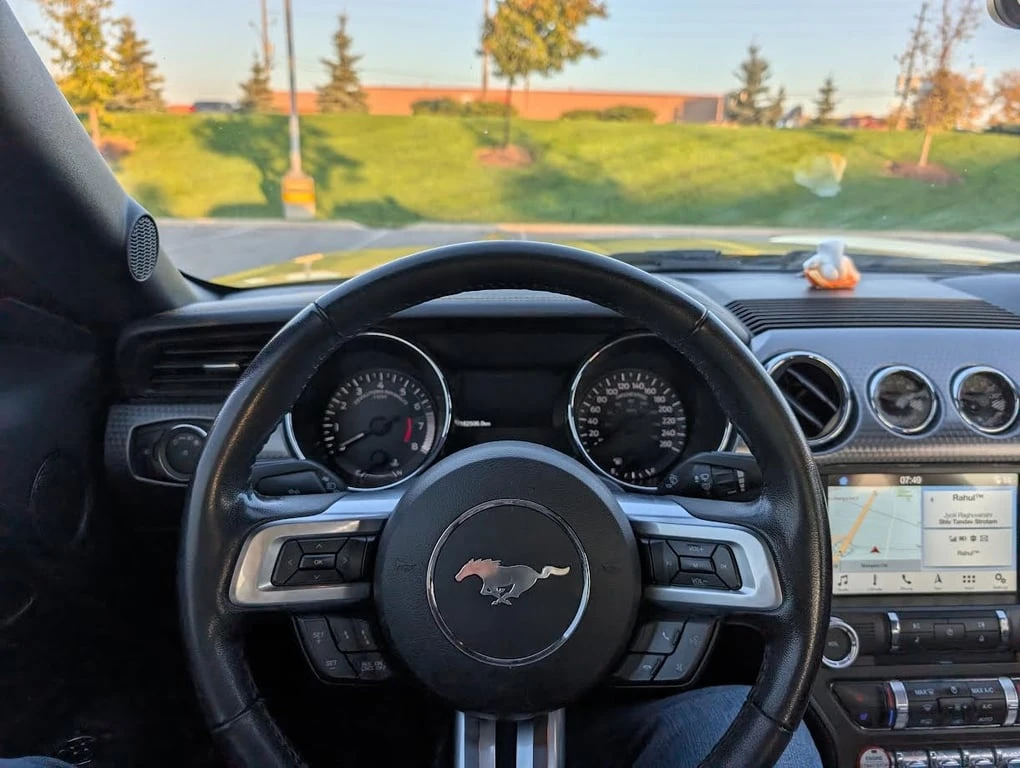 Ford Mustang * EcoBoost Premium * CARFAX * БЕЗ ПЪРВОНАЧАЛНА ВНО - изображение 6