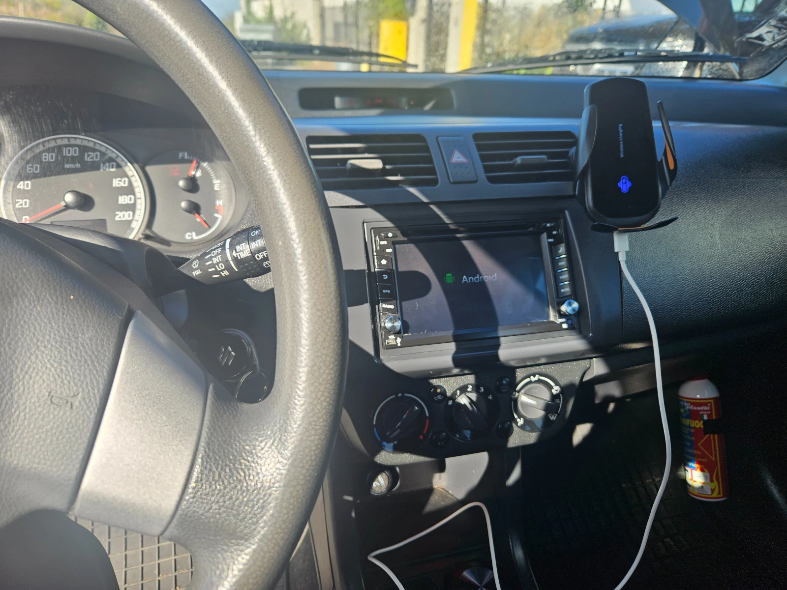 Suzuki Swift  - изображение 7