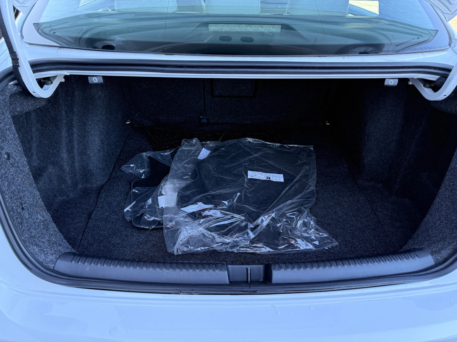 VW Jetta 1.8T HighLine FENDER LED | Mobile.bg � ����������� 17