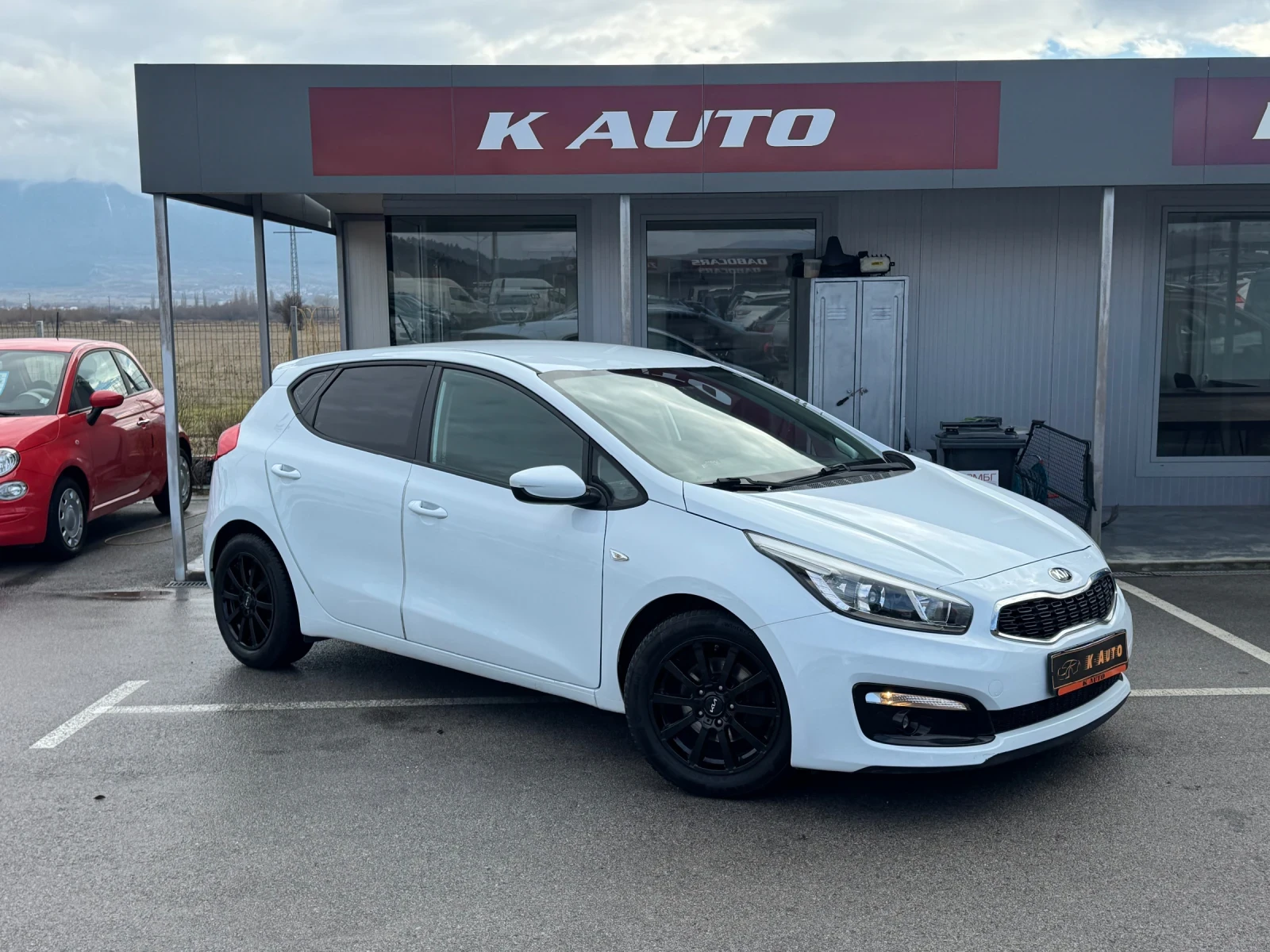 Kia Ceed 1.6 CRDi / 6 ск / Euro 6B - изображение 4