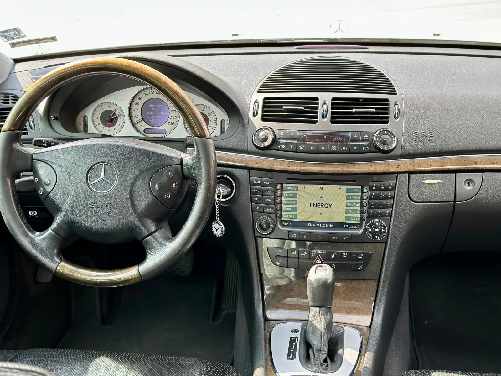 Mercedes-Benz E 500 | Mobile.bg � ����������� 9