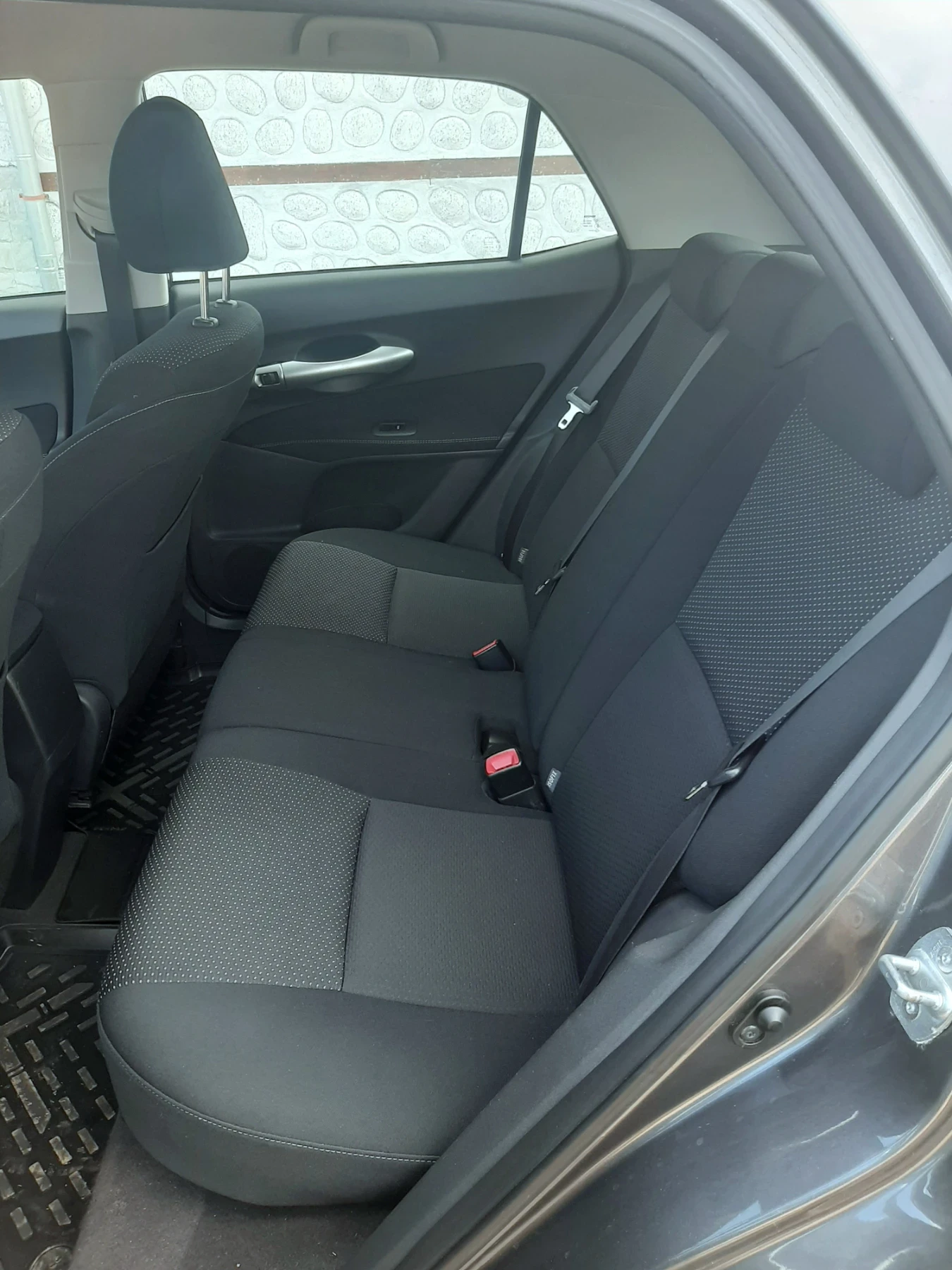 Toyota Auris 1.4 D-4D 90 �.�.FACELIFT* NAVI* KAMERA | Mobile.bg � ����������� 16